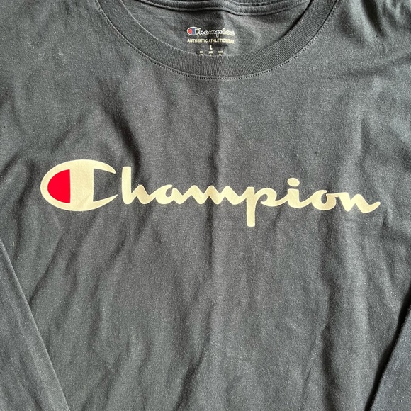 NWT Champion Navy Mens Classic Long-Sleeve Cotton Tee SZ Large - Picture 2 of 4